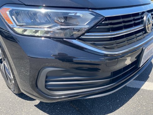 Certified 2024 Volkswagen Jetta S image 9