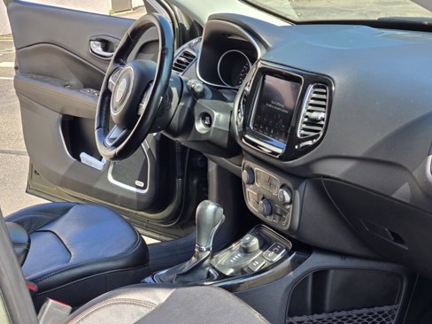 Used 2021 Jeep Compass Limited w/ Sun and Sound Group image 26