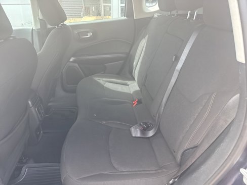 Used 2021 Jeep Compass Sport image 26