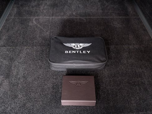 New 2025 Bentley Bentayga image 46