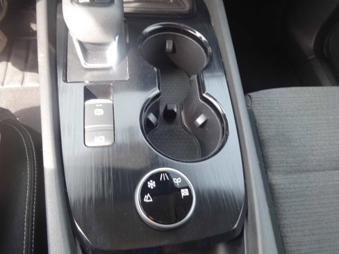Used 2021 Nissan Rogue SV image 20