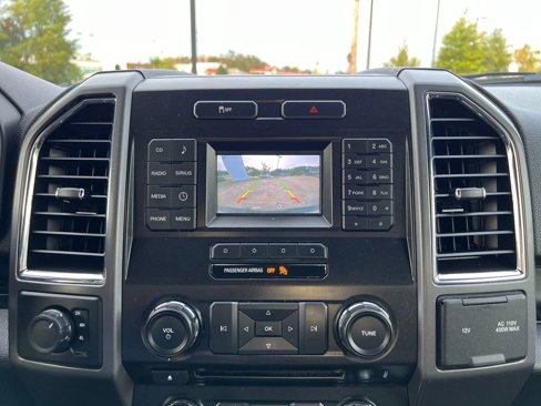 Used 2015 Ford F150 XLT w/ Equipment Group 301A Mid image 23