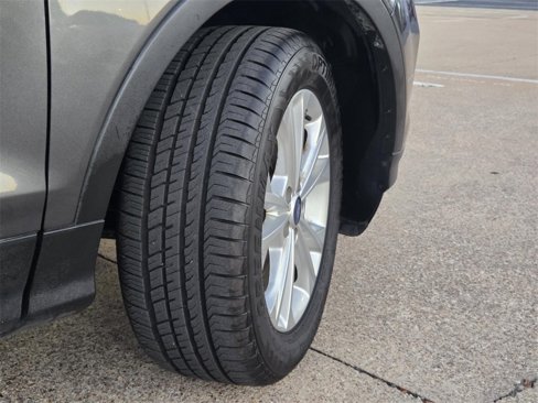 Used 2018 Ford Escape SEL image 6
