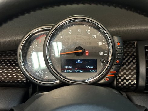 Used 2016 MINI Cooper S image 22