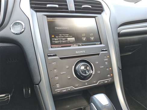Used 2015 Ford Fusion Titanium image 19