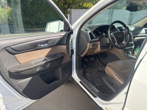 Used 2016 GMC Acadia SLT image 8