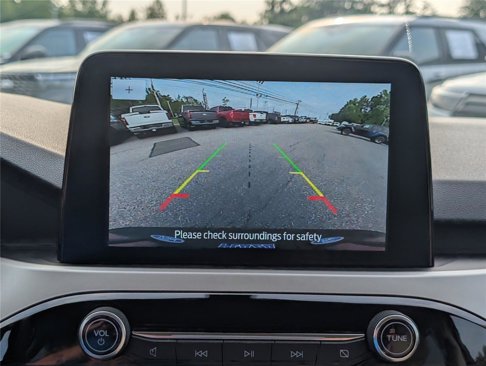 Certified 2020 Ford Escape SE image 27