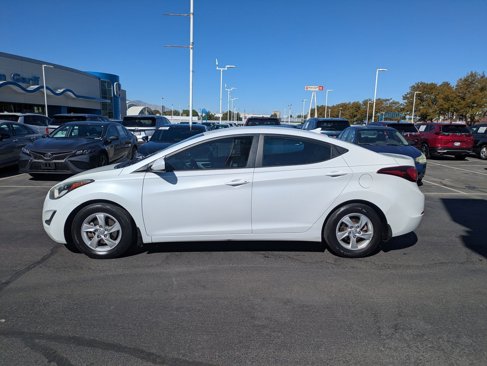 Used 2015 Hyundai Elantra SE image 9