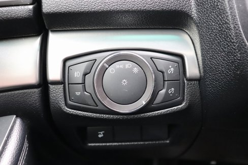 Used 2018 Ford Explorer XLT w/ Equipment Group 202A image 28