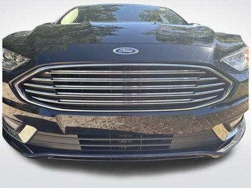 Certified 2018 Ford Fusion SE w/ Equipment Group 201A image 41