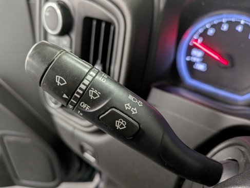 Used 2021 Chevrolet Silverado 1500 Custom image 17
