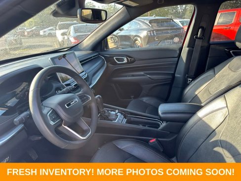 Used 2023 Jeep Compass Limited image 8