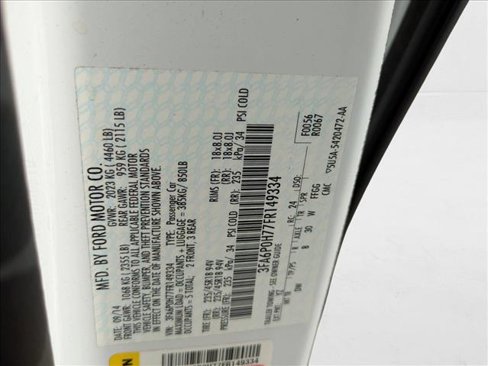 Used 2015 Ford Fusion SE image 15