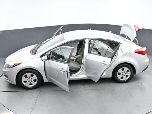 Used 2016 Kia Forte LX image 57