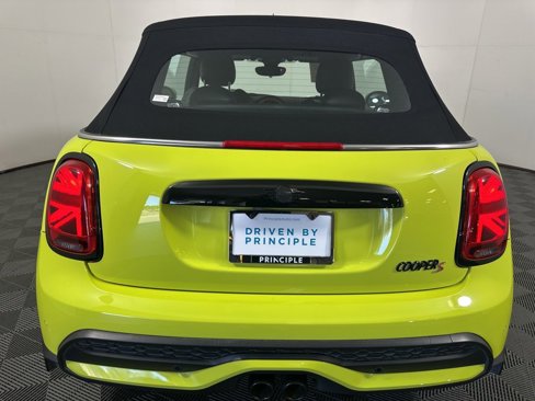 Certified 2022 MINI Cooper S image 5