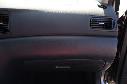 Used 2004 Toyota Corolla CE image 41