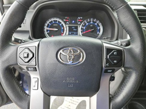 Used 2018 Toyota 4Runner SR5 image 13