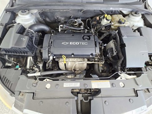 Used 2011 Chevrolet Cruze LS image 13
