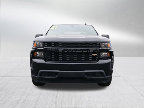 Used 2021 Chevrolet Silverado 1500 Custom image 9
