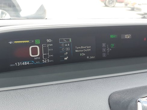 Used 2016 Toyota Prius Four image 26