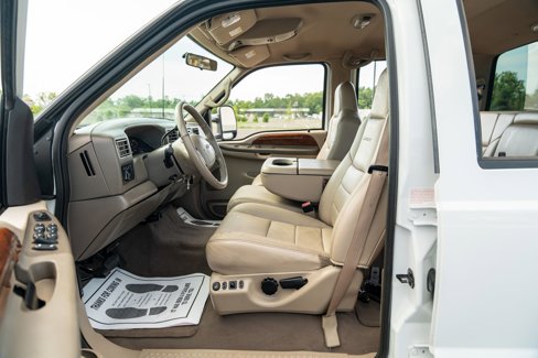 Used 2002 Ford F350 Lariat image 32