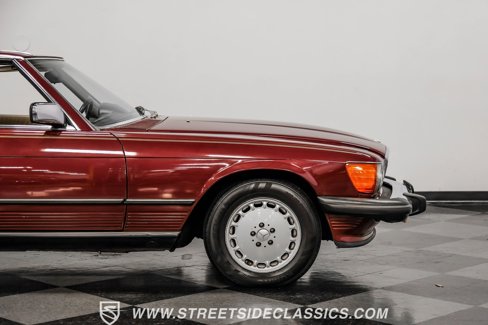 Used 1988 Mercedes-Benz 560 SL image 32