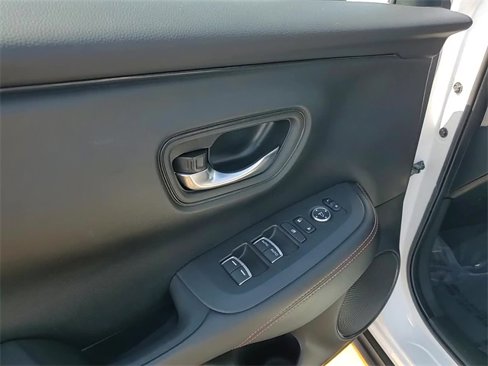 Used 2023 Honda HR-V Sport image 13