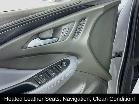 Used 2020 Buick Envision Essence image 18