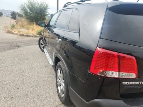 Used 2012 Kia Sorento EX w/ EX V6 Premium Pkg image 6
