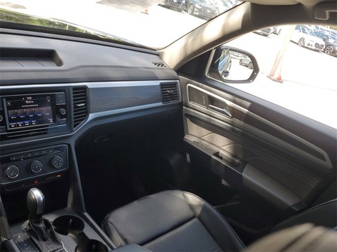 Certified 2022 Volkswagen Atlas SE image 20