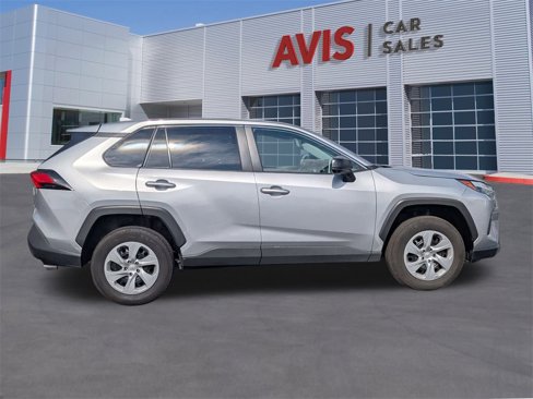 Used 2024 Toyota RAV4 LE image 7