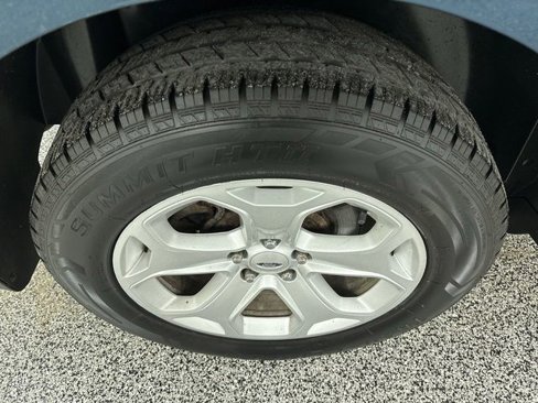 Used 2011 Ford Edge SEL image 18