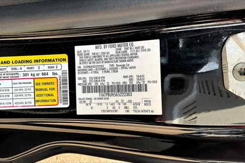 Used 2016 Ford Mustang Premium image 29
