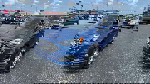 Used 2022 Ford Edge Titanium image 5