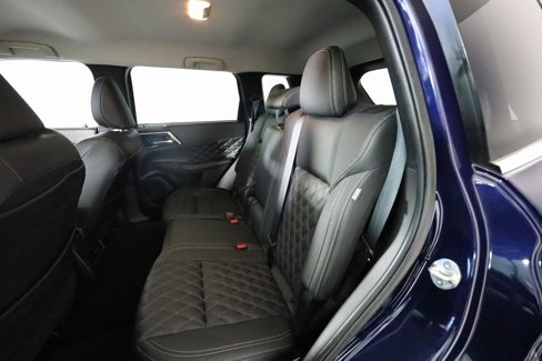 Used 2022 Mitsubishi Outlander SEL image 15