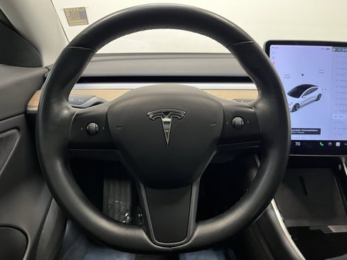 Used 2018 Tesla Model 3 Long Range image 6