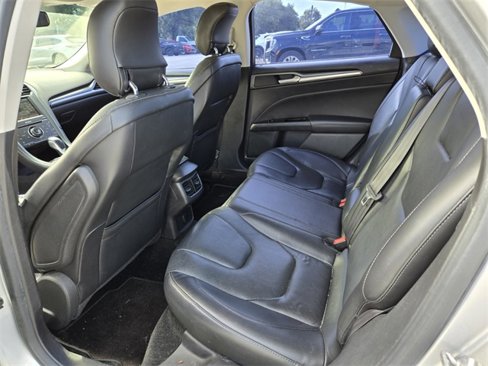 Used 2015 Ford Fusion Titanium image 5