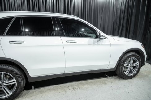 Used 2022 Mercedes-Benz GLC 300 image 4