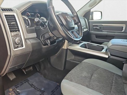 Used 2019 RAM 1500 Big Horn image 9