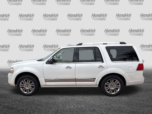 Used 2009 Lincoln Navigator 4WD image 7