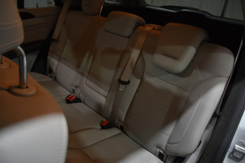 Used 2012 Mercedes-Benz ML 350 4MATIC image 19