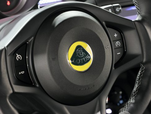Used 2021 Lotus Evora image 39