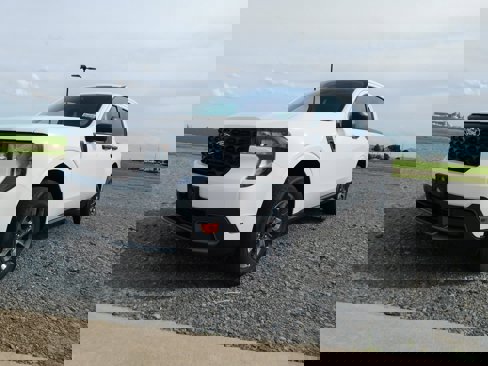 New 2025 Ford Maverick XLT image 1