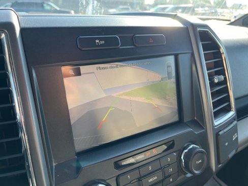 Used 2015 Ford F150 XLT w/ Equipment Group 302A Luxury image 19