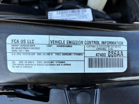 Used 2018 Dodge Grand Caravan SXT image 10