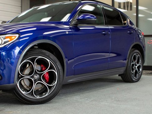 Used 2022 Alfa Romeo Stelvio Ti image 16