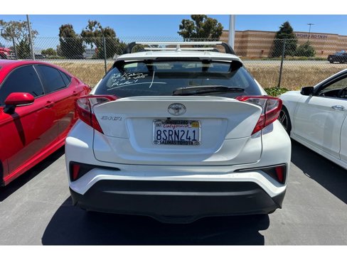 Used 2020 Toyota C-HR LE image 4