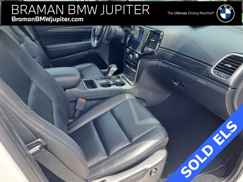 Used 2020 Jeep Grand Cherokee Limited image 14