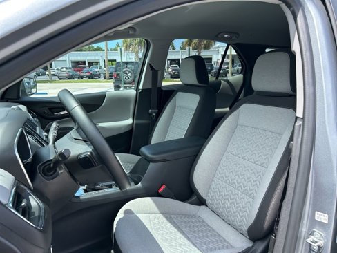 Used 2024 Chevrolet Equinox LT image 16