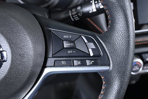 Used 2020 Nissan Kicks SR w/ SR Premium Package image 14